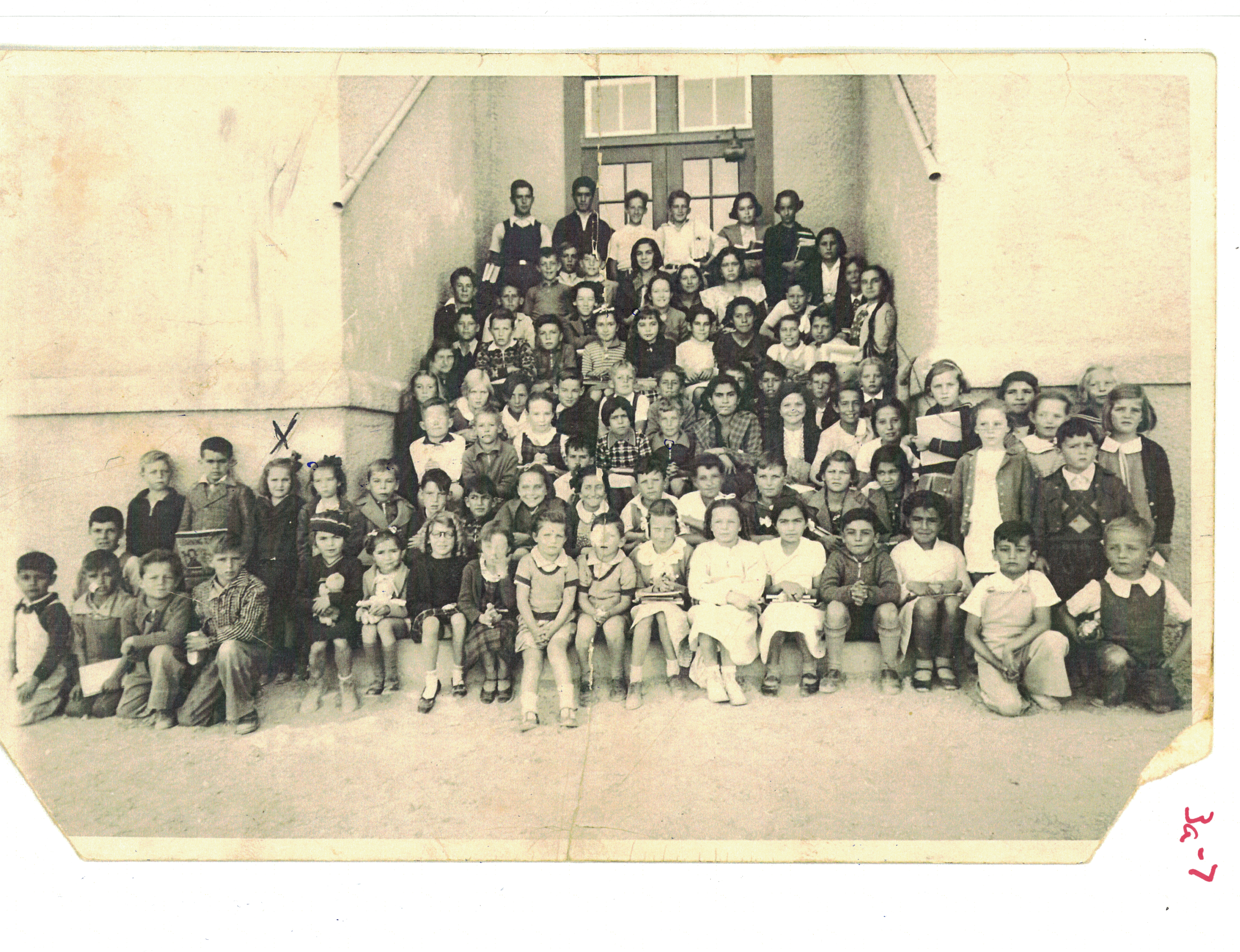 ..//images/Chuquicamata_Foreign_School_1930s_000005.png